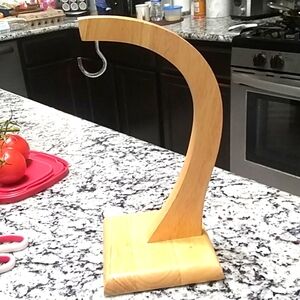 Banana hanger